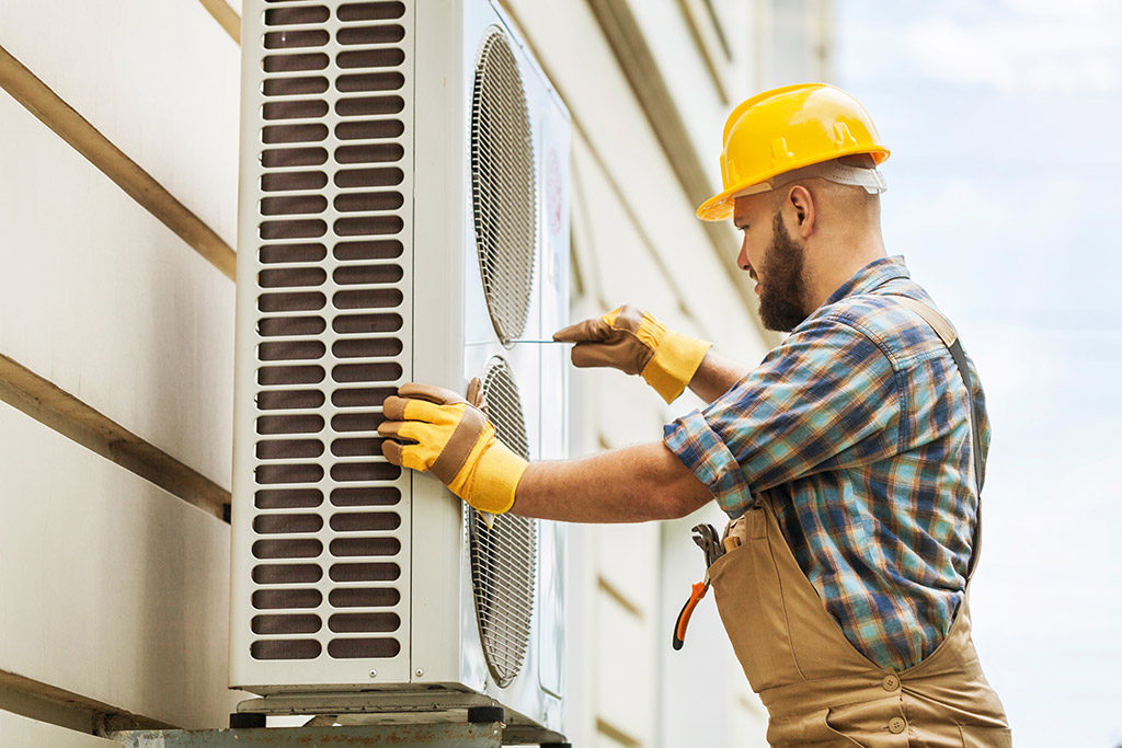 8 Signs You Need Heating and Air Conditioning Repair in Fort Worth, TX