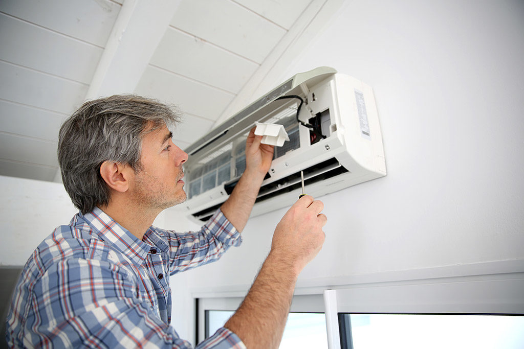 Spotting the Signs You Need Air Conditioning Service in Azle, TX