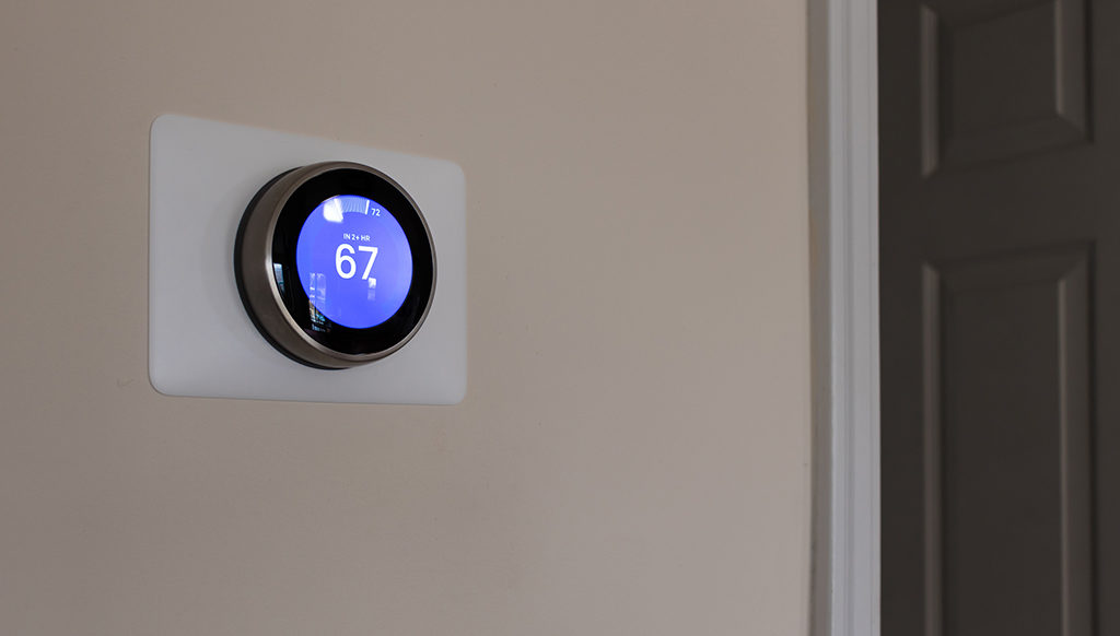 What Your Heating and AC Service Provider Wants You to Know About Smart Thermostats | Fort Worth, TX