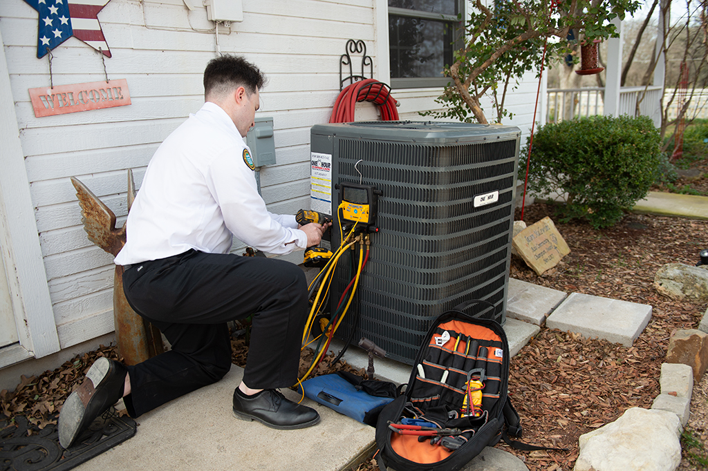 Gathering Evidence: Our AC Repair Company Technicians And Their Diagnostic Tools | Arlington, TX