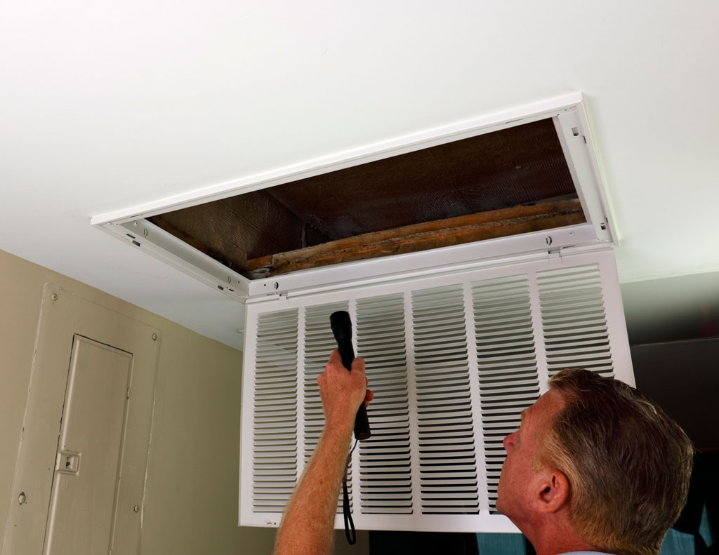 What Is the Cause For Air Duct Problems? | AC Repair Company