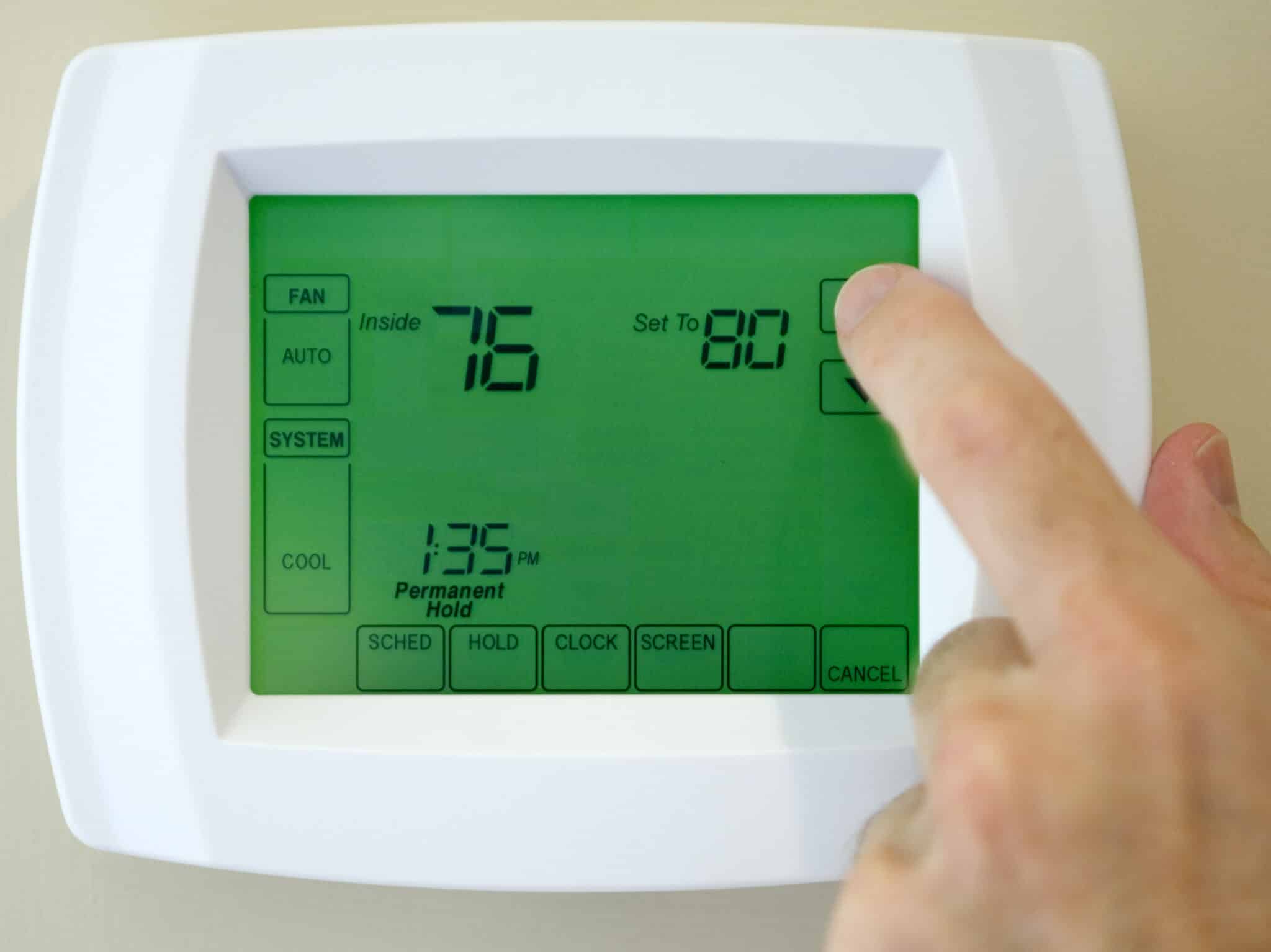 Thermostat Control for Heater and Air Conditioner, HVAC System.