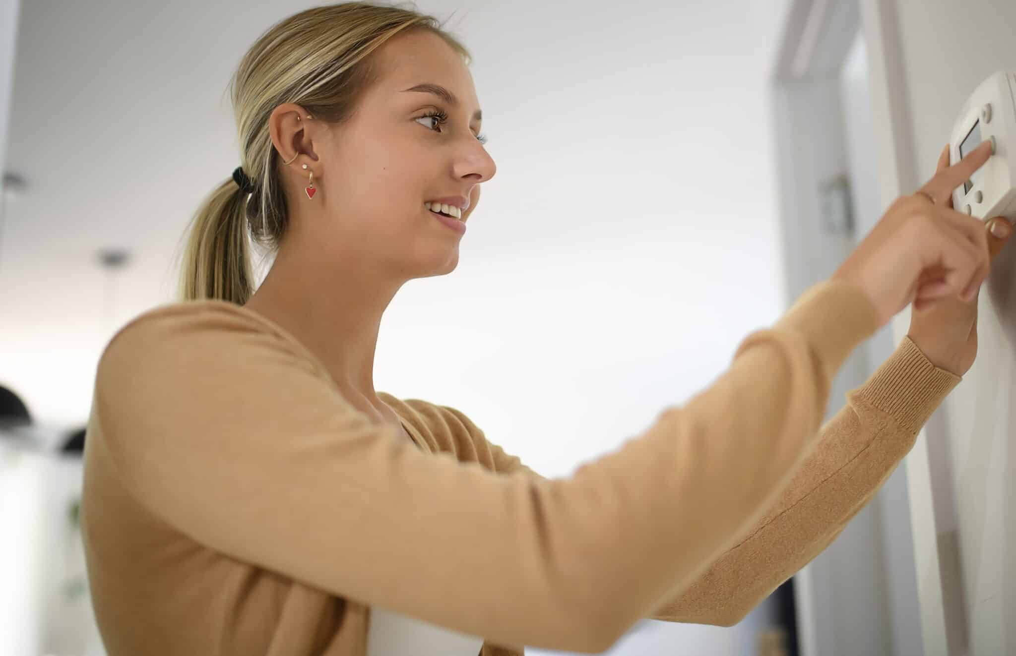 Thermostats temperature control, HVAC Units.