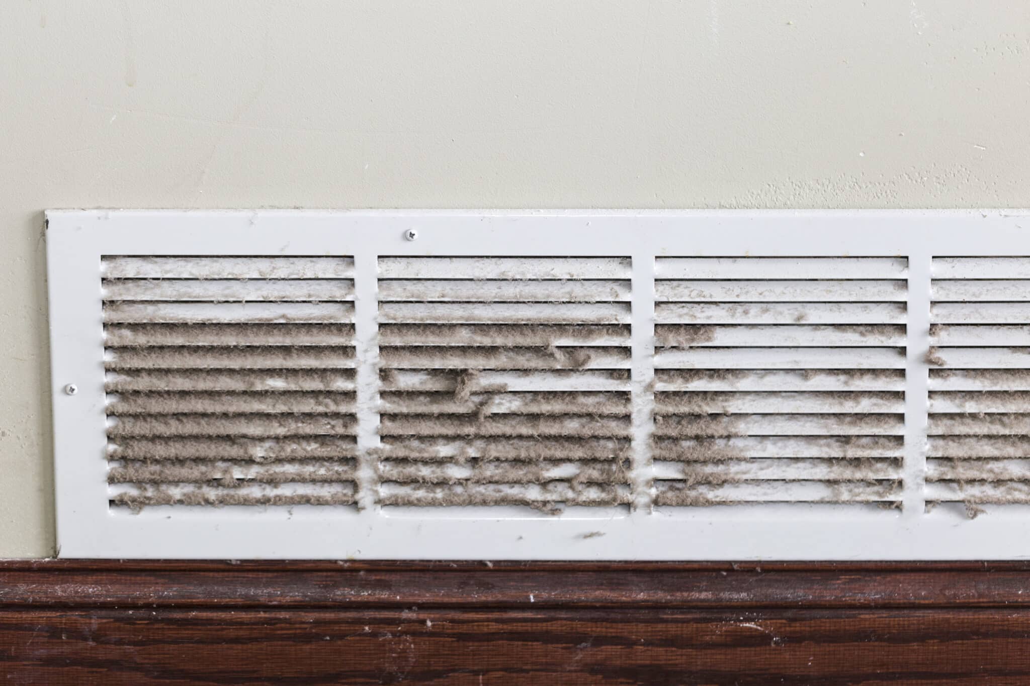 Dirty air duct, Duct Cleaners Near Me.
