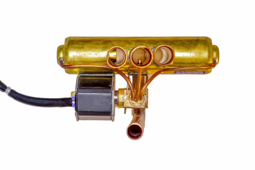 How a Reversing Valve Heat Pump Works