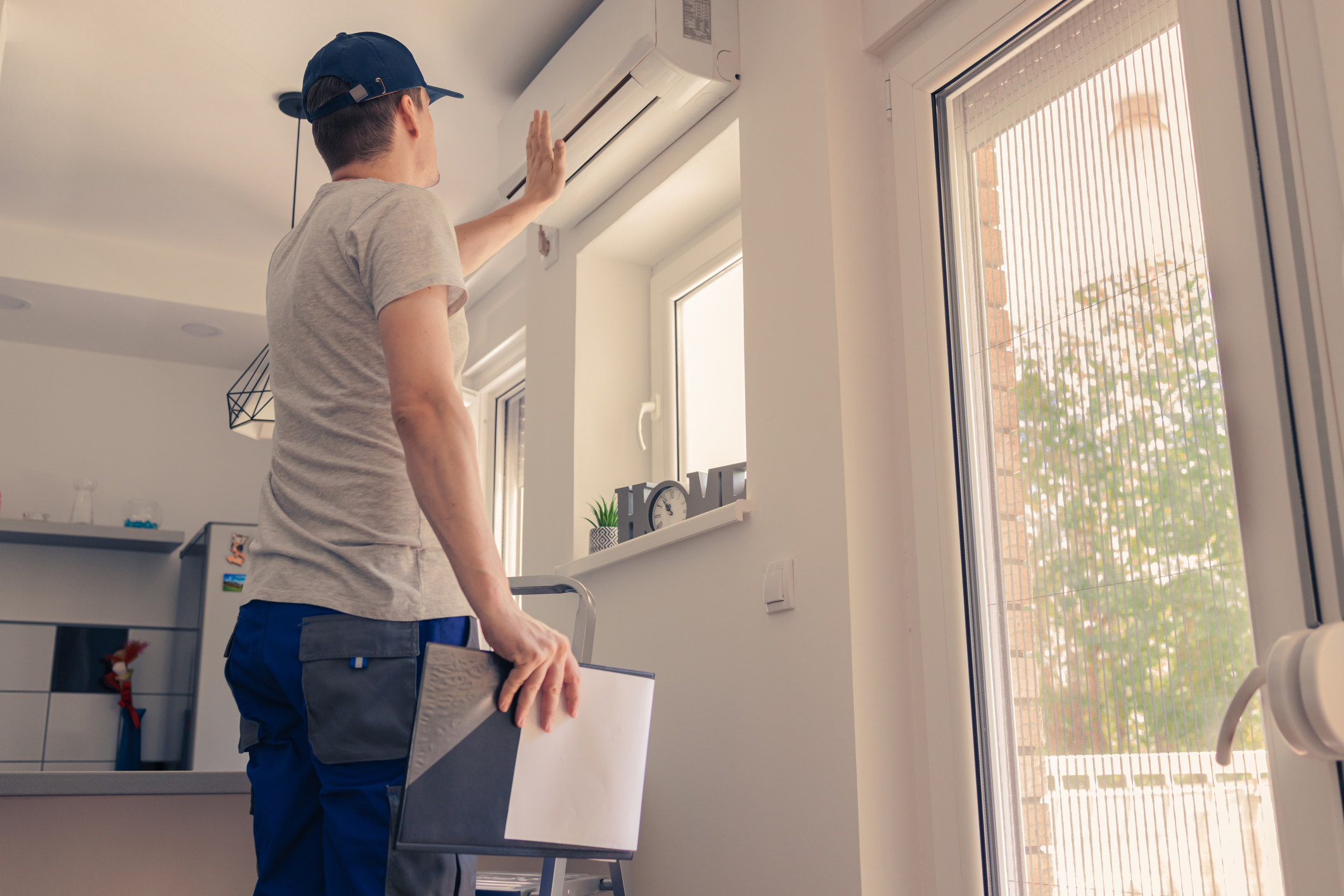 HVAC professional inspection, Mini split maintenance.