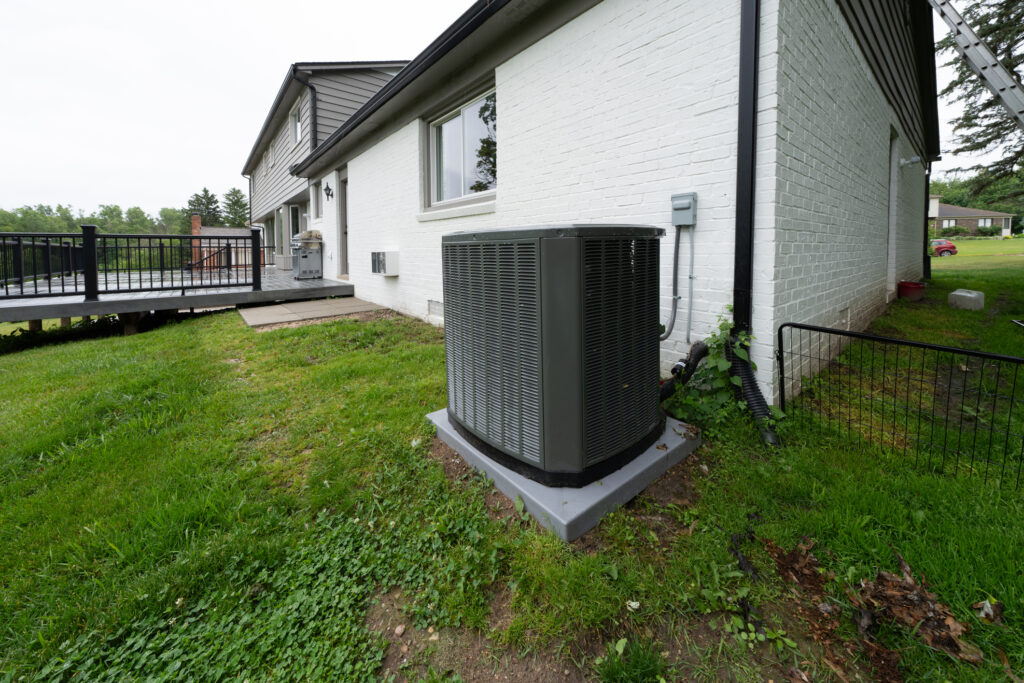 Compressor Sound Blanket Install Cuts Unit Roar